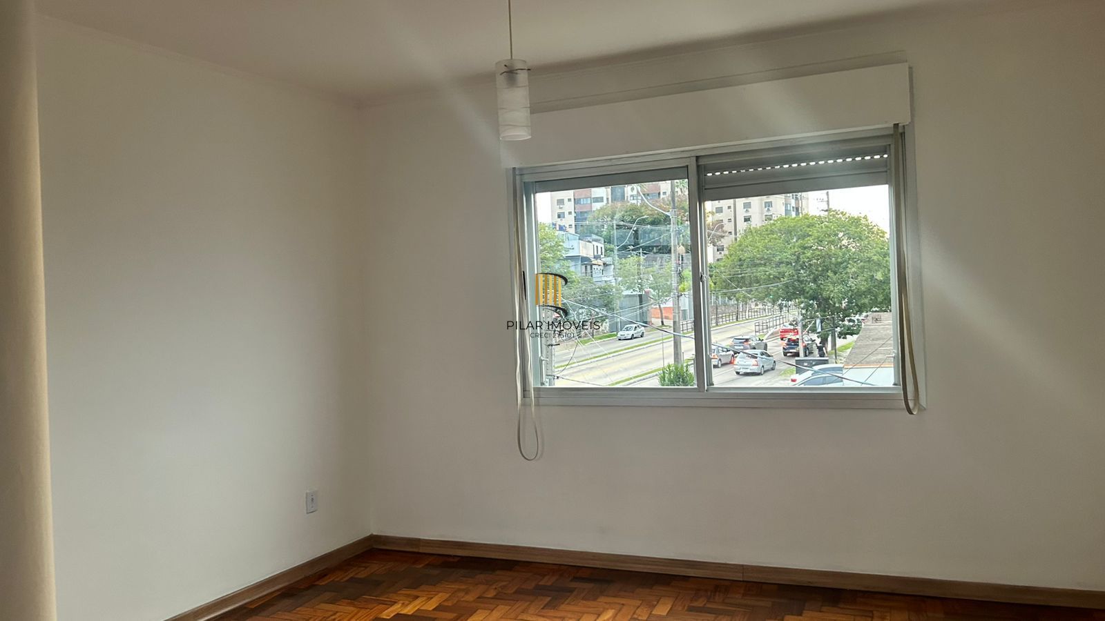 Cobertura com Churrasqueira e Vista no Partenon