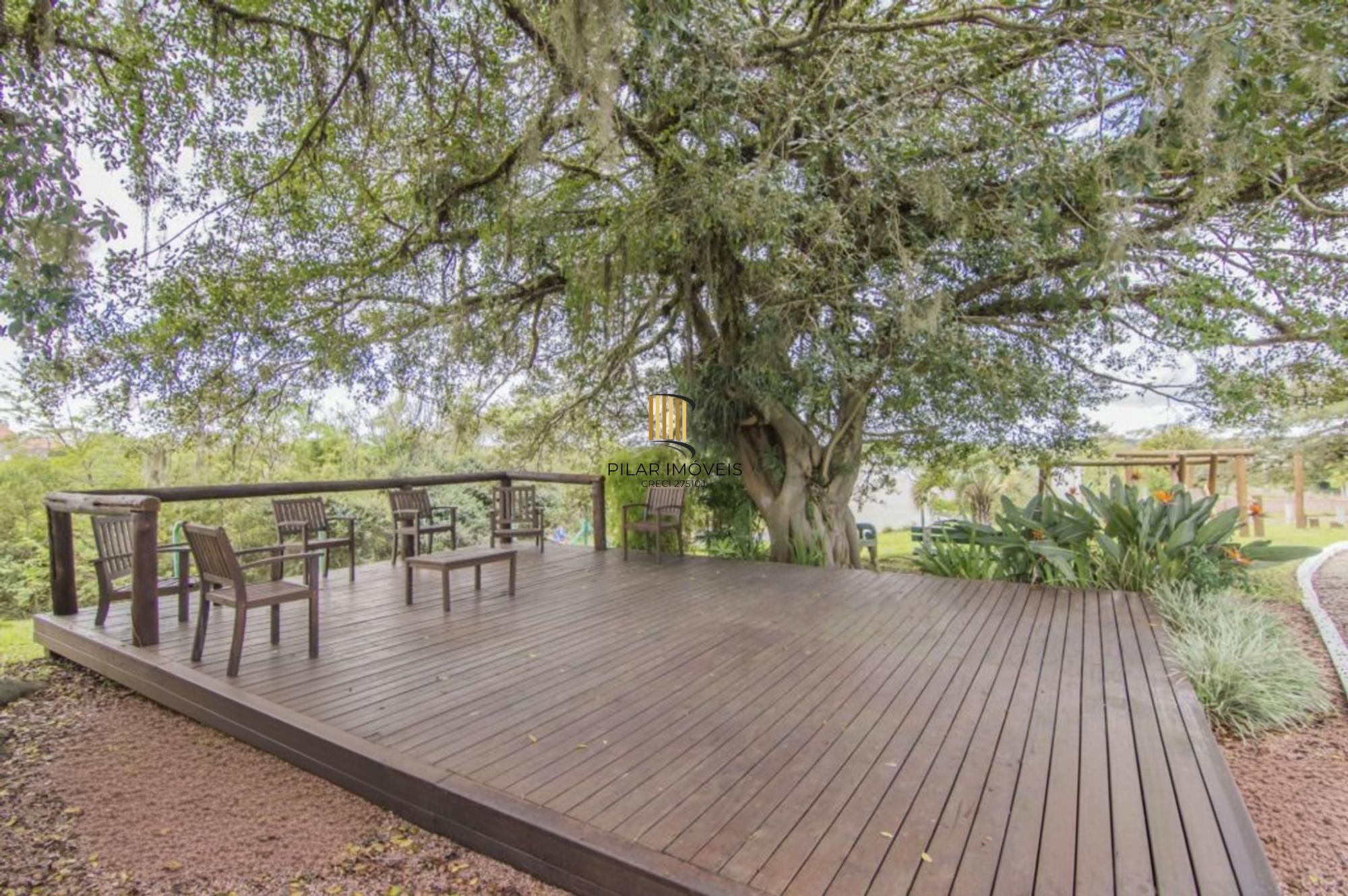 Casa em condomínio de 3 dormitórios,2 vagas e churrasqueira no bairro Agronomia