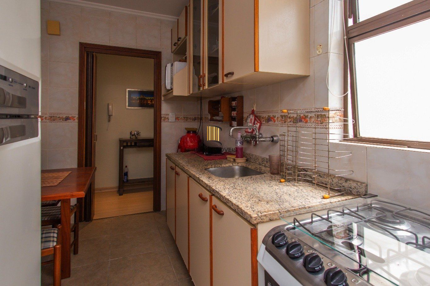Apartamento mobiliado 2 quartos com suíte e vaga no Rio Branco