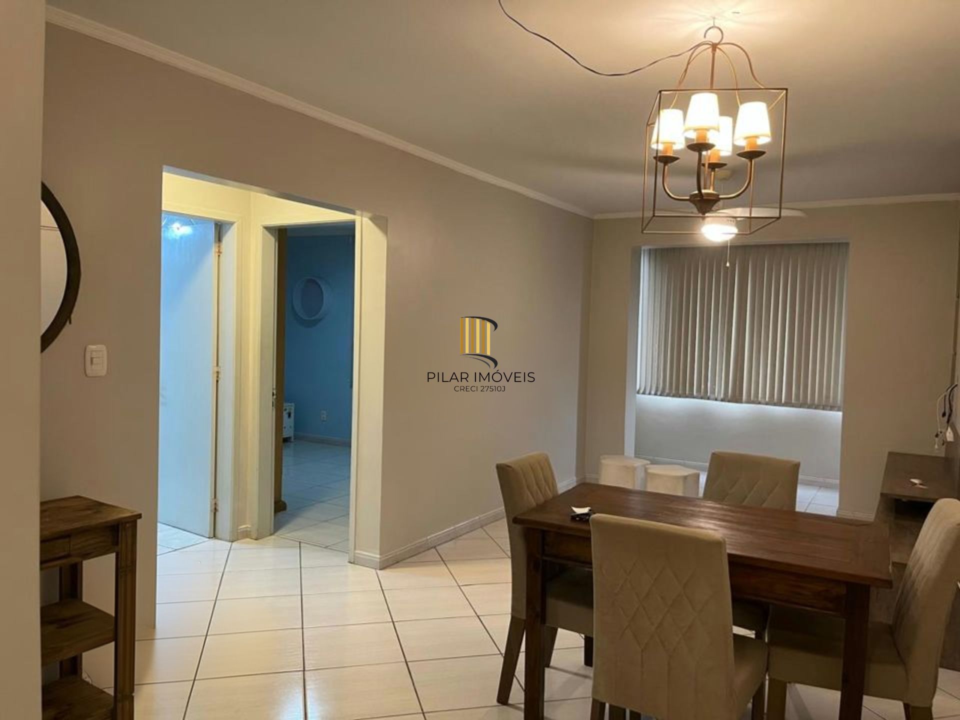 Apartamento de 2 dormitórios e 1 vaga de garagem em Canoas.