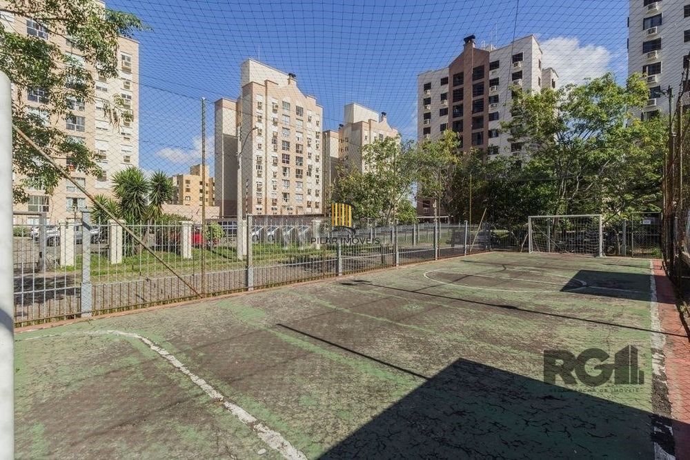 Apartamento de 3 dormitórios no bairro Sarandi