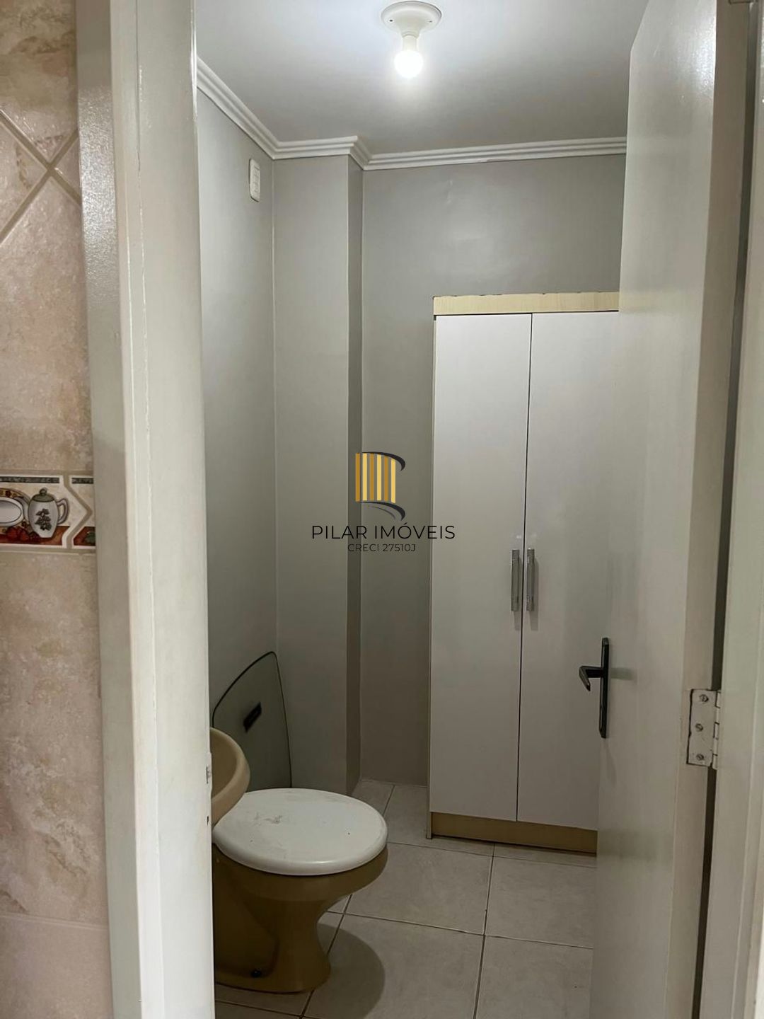 Apartamento de 2 dormitórios e 1 vaga de garagem em Canoas.