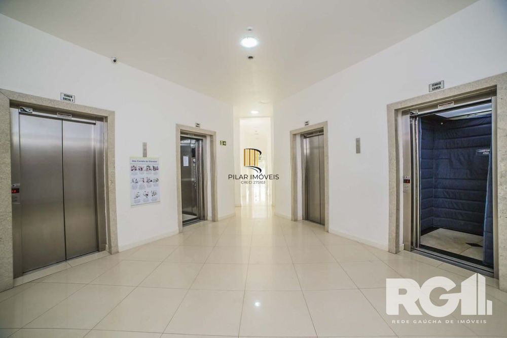 Apartamento com 3 quartos, 2 vagas, piscina elevador no bairro Vila ipiranga