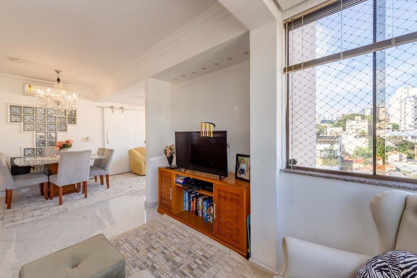 Apartamento à venda com 3 Dormitórios 102 m² no Bairro Higienópolis