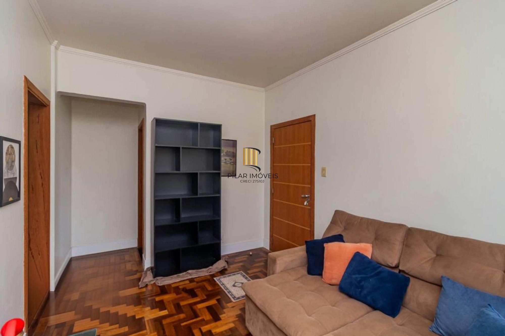 Apartamento semi mobiliado de 2 quartos no bairro Passo da Areia