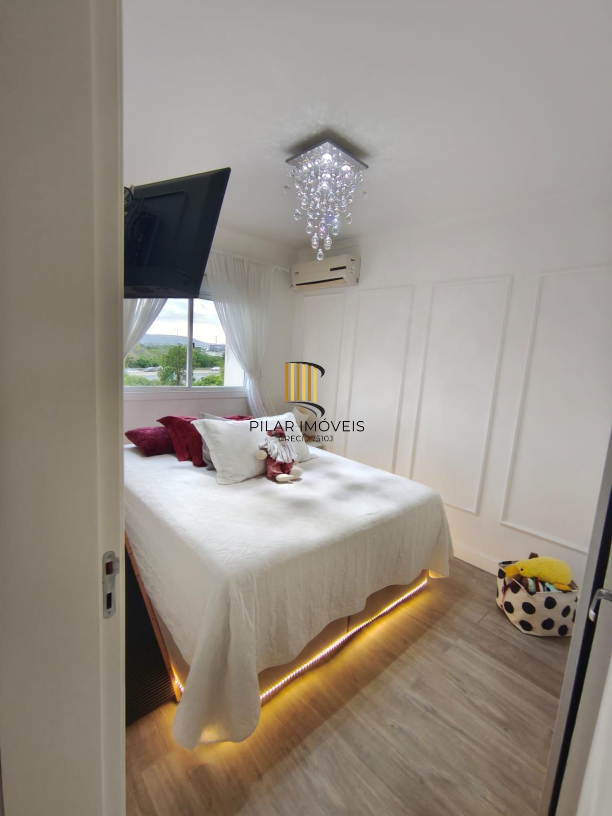 Cobertura duplex 3 dormitórios com terraço e vaga em Cachoeirinha