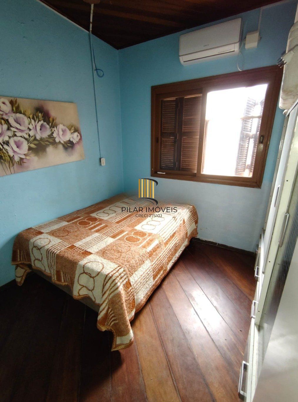 Casa com 3 Quartos, 3 Banheiros, 2 vagas No Bairro Nonoai.