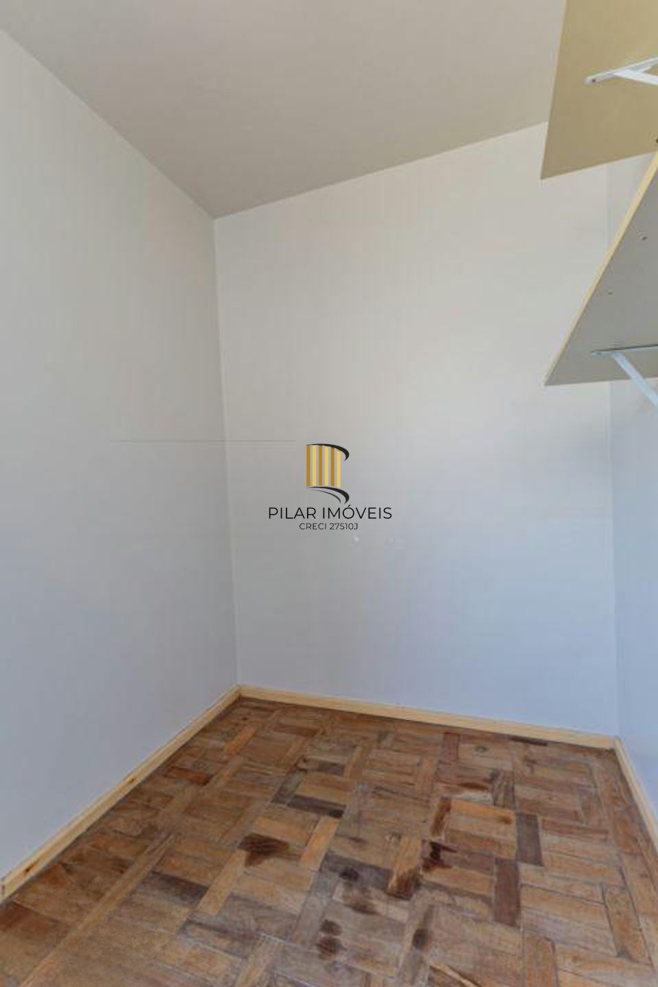 Apartamento com 2 quartos, vaga coberta e sol da manha no bairro Santana