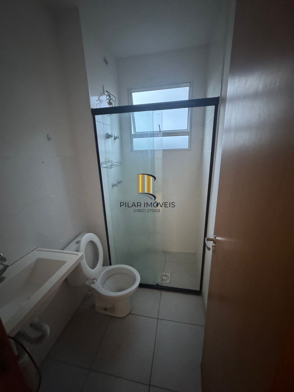 Apartamento com 2 quartos, vaga de garagem e elevador no bairro Estância velha