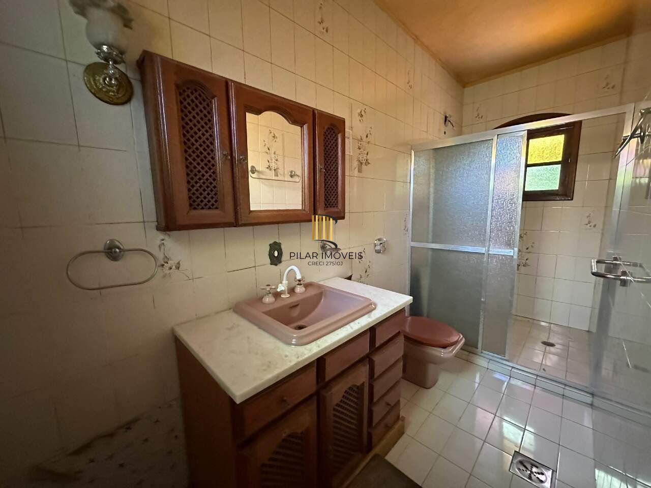 Casa 3 dormitórios na Rua Santa Isabel em Viamão-RS