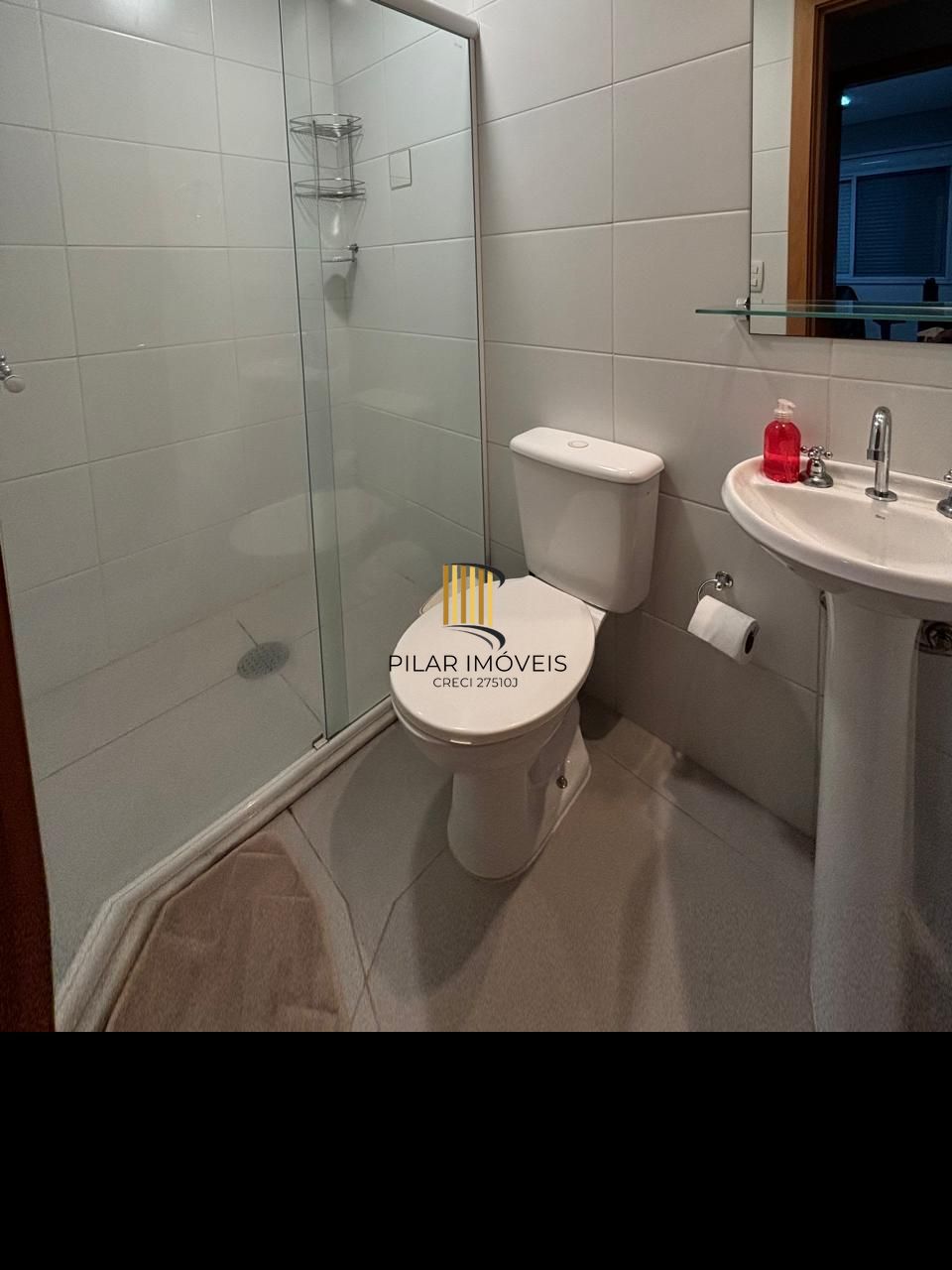 Apartamento mobiliado de 2 dormitórios e duas vagas bairro Agronomia