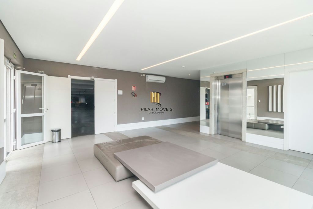 Apartamento com 3 quartos, vaga de garagem e elevador no Bairro Sao sebastiao