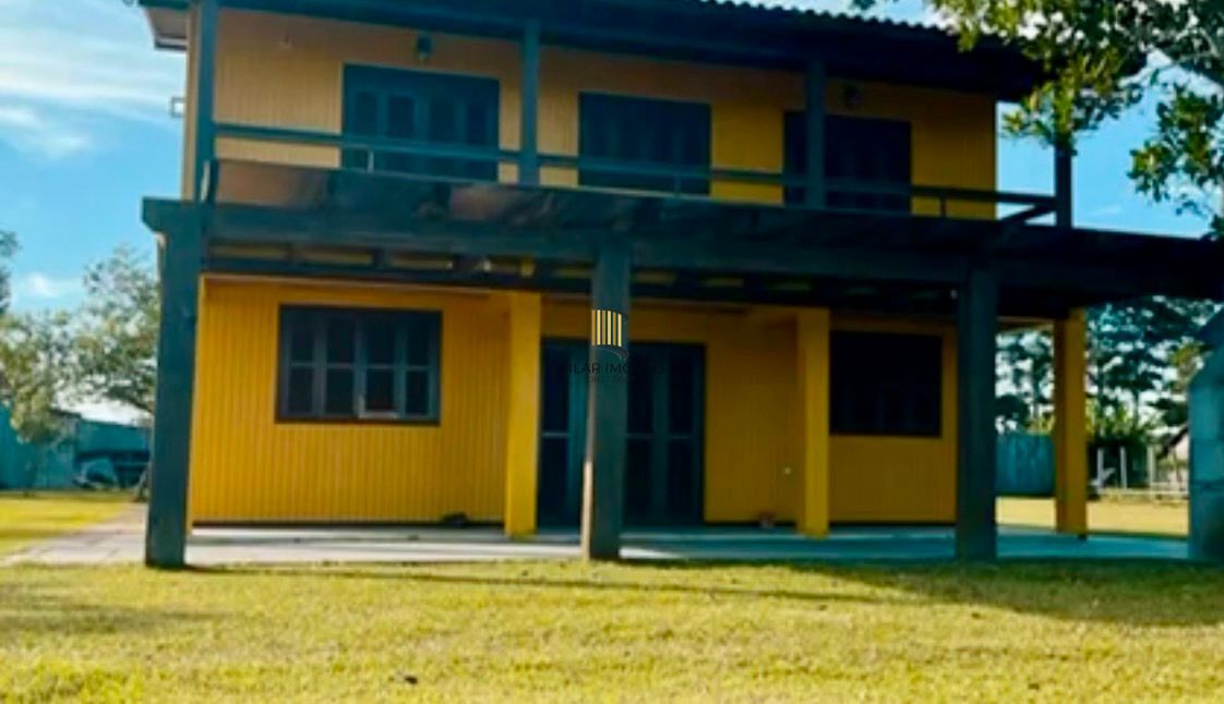 Casa  3 dormitórios em terreno  300m Magistério em Pinhal-RS