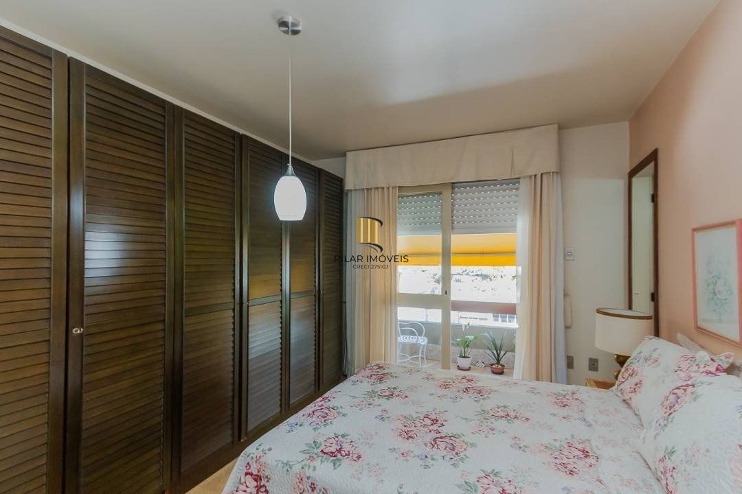 Cobertura com 3 quartos (1 suíte) e 2 vagas de garagem no Bairro Higienópolis