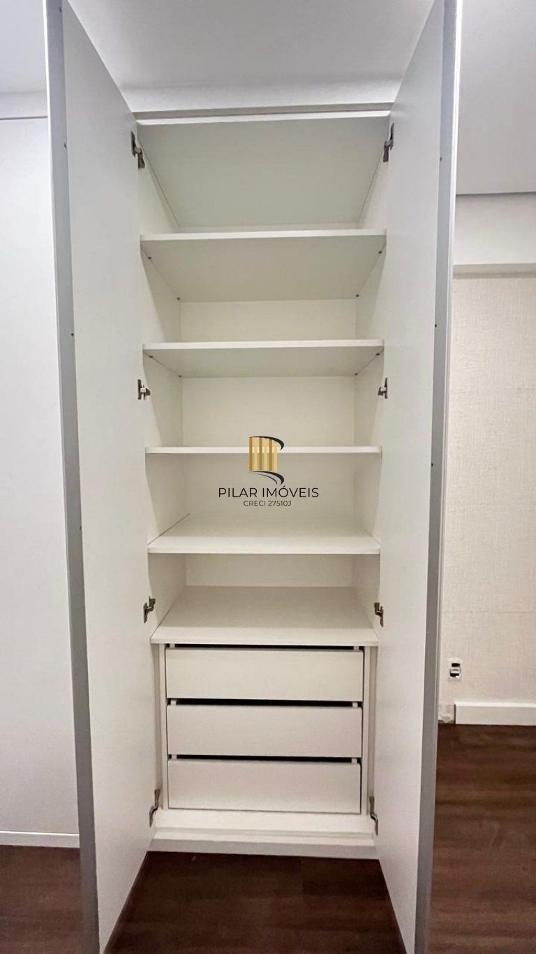 Apartamento com 3 quartos, 1 suíte, 66m² e 1 vaga na Bento Gonçalves.