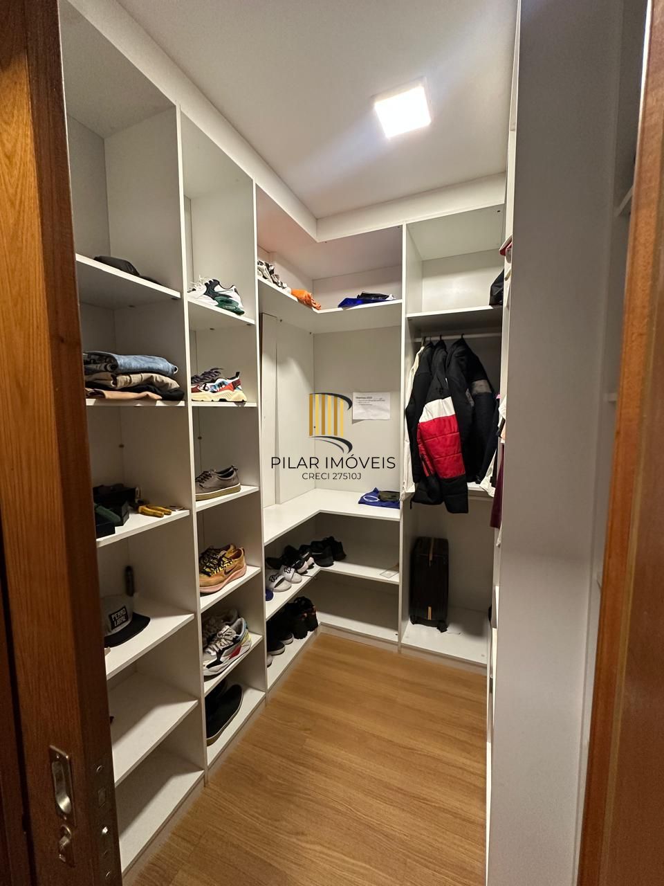 Casa Alto Padrão Mobiliada com Jacuzie Suíte Master