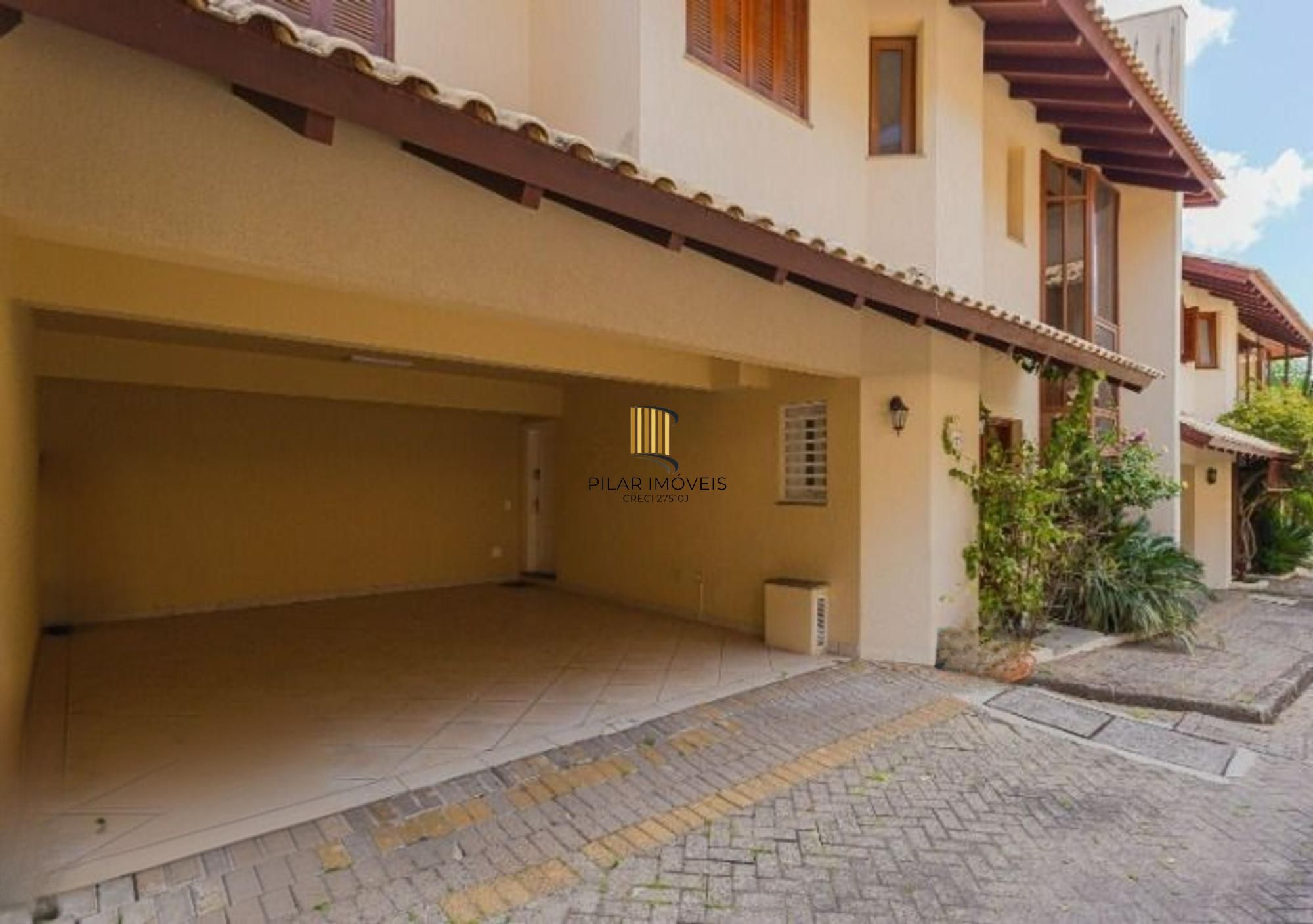 Casa em Condomínio com 5 quartos e 390m² à venda em Boa Vista, Porto Alegre.