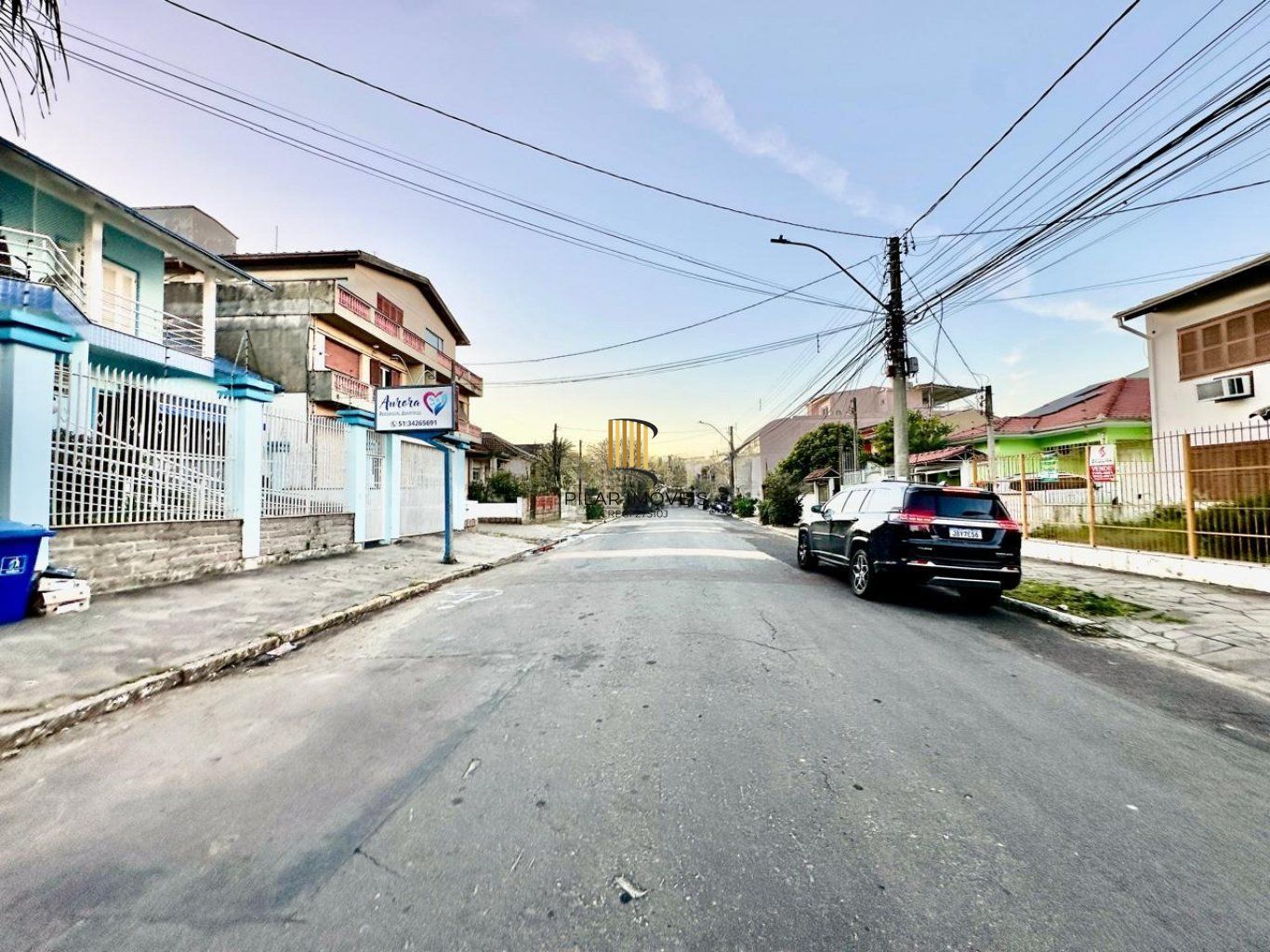 Casa de 3 dormitórios, 2 vagas de garagem em Canoas