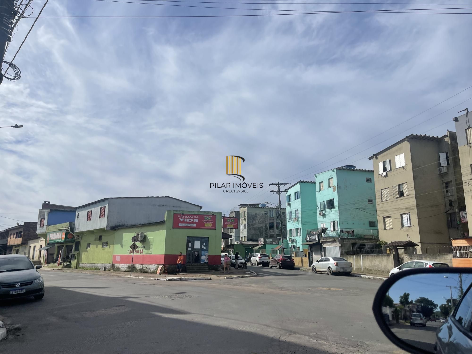 Apartamento Garden 48m² Bairro Maria Regina Térreo com pequeno pátio Alvorada