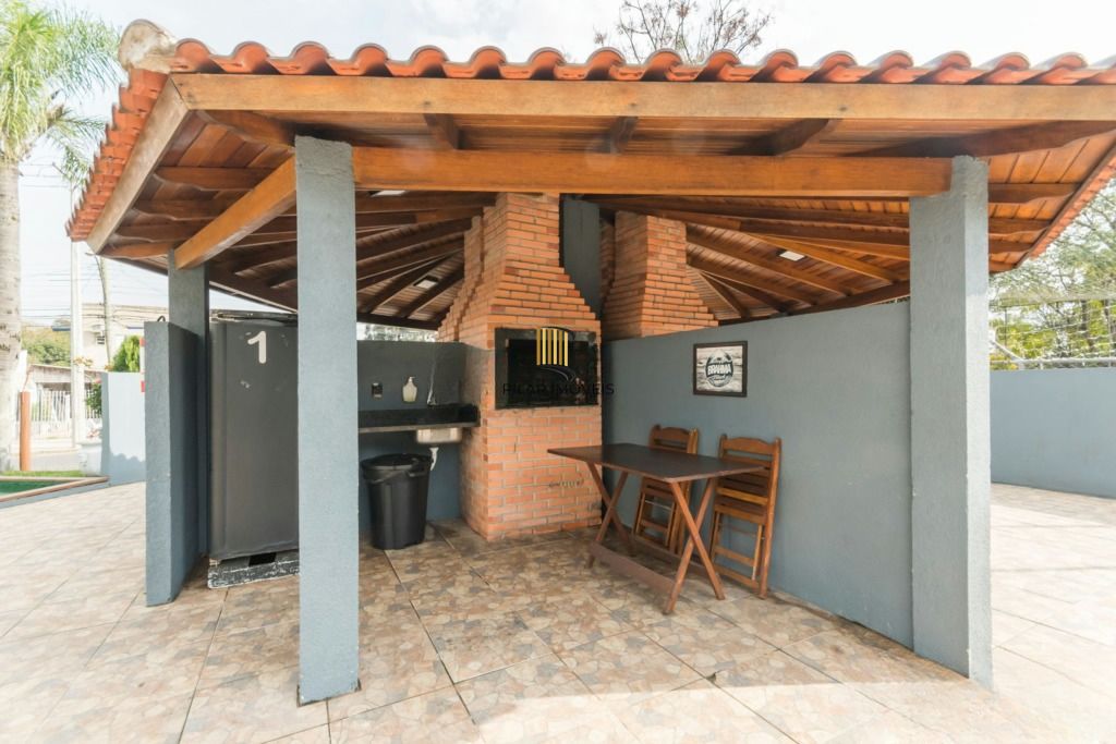 Apartamento 1 dormitório com elevador e vaga no Rubem Berta