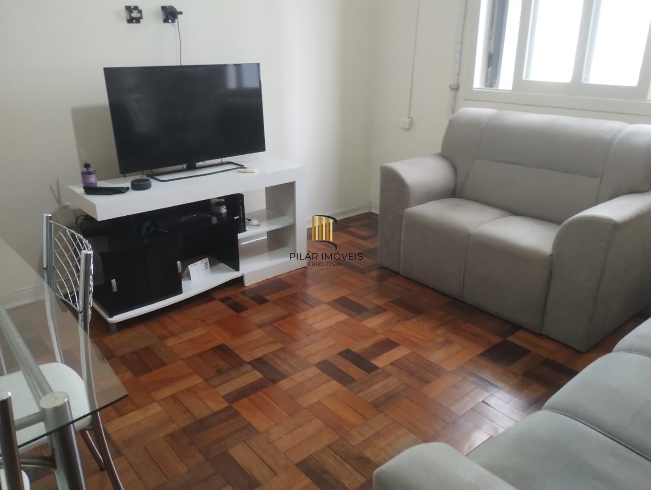 Apartamento de 2 dormitórios no bairro Santana