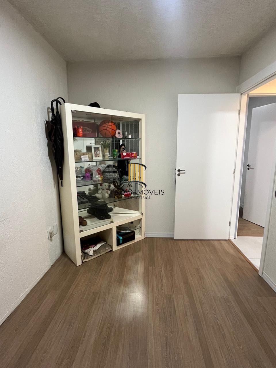 Apartamento 2 quartos térreo 1 vaga Jardim Leopoldina em Porto Alegre