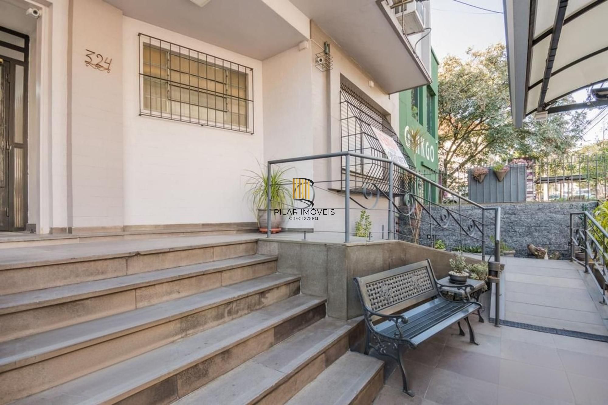 Casa com 3 dormitórios no Bairro Auxiliadora