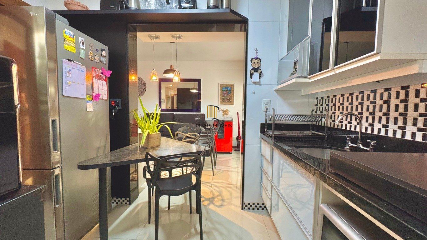 Apartamento à venda com 2 quartos 62 m² no Bairro Bela Vista