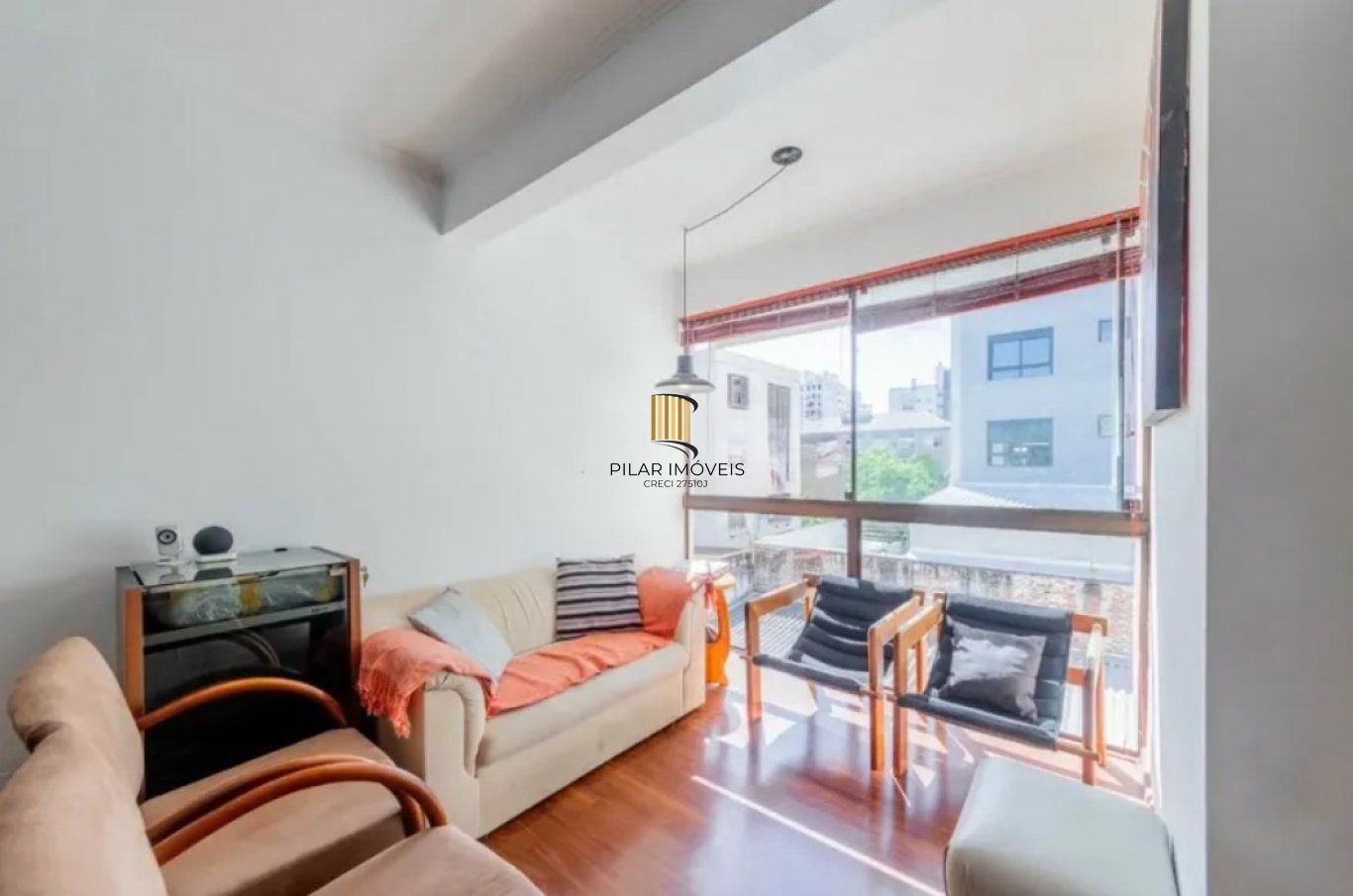 Cobertura 2 quartos, 2 vagas à venda no Petrópolis.