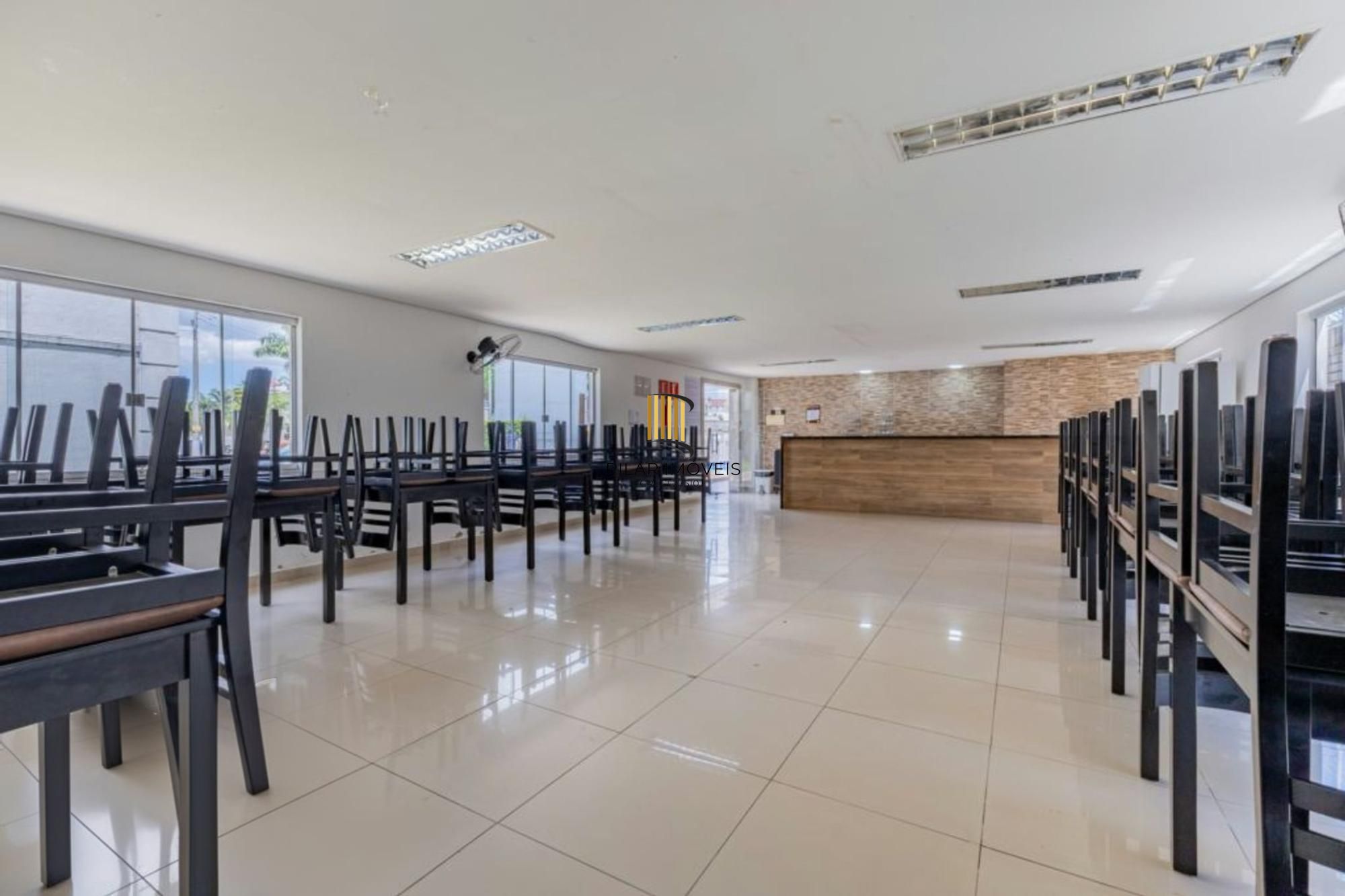 Apartamento de 2 dormitórios, 1 vaga de garagem no bairro Igara em Canoas.