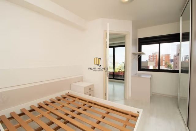 Apartamento de 1 dormitório e elevador no bairro Menino Deus Porto Alegre.