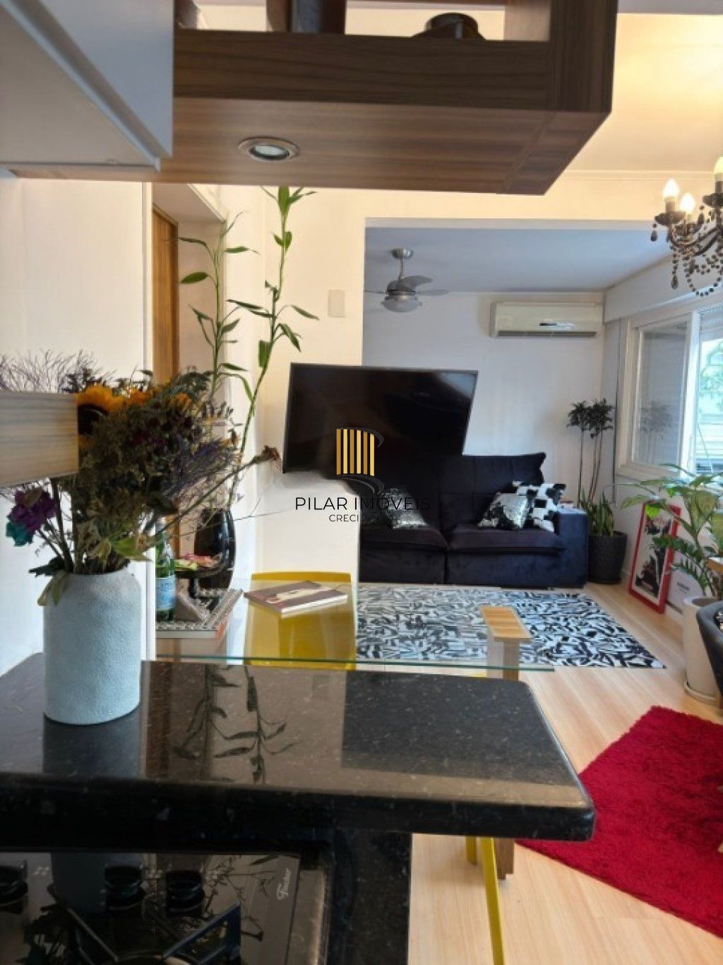 Apartamento 2 quartos mobiliado no Menino Deus