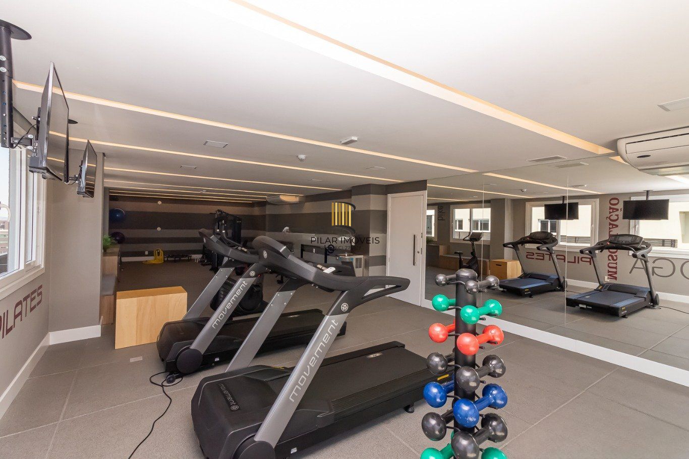 Apartamento com 1  Dormitório com piscina e Elevador no Centro de Canoas.