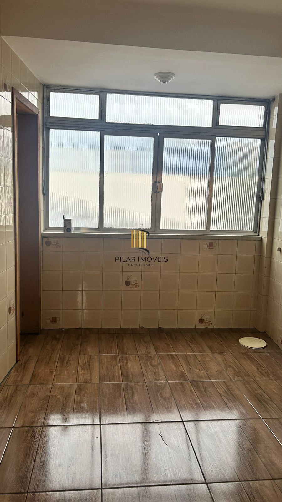 Cobertura com Churrasqueira e Vista no Partenon