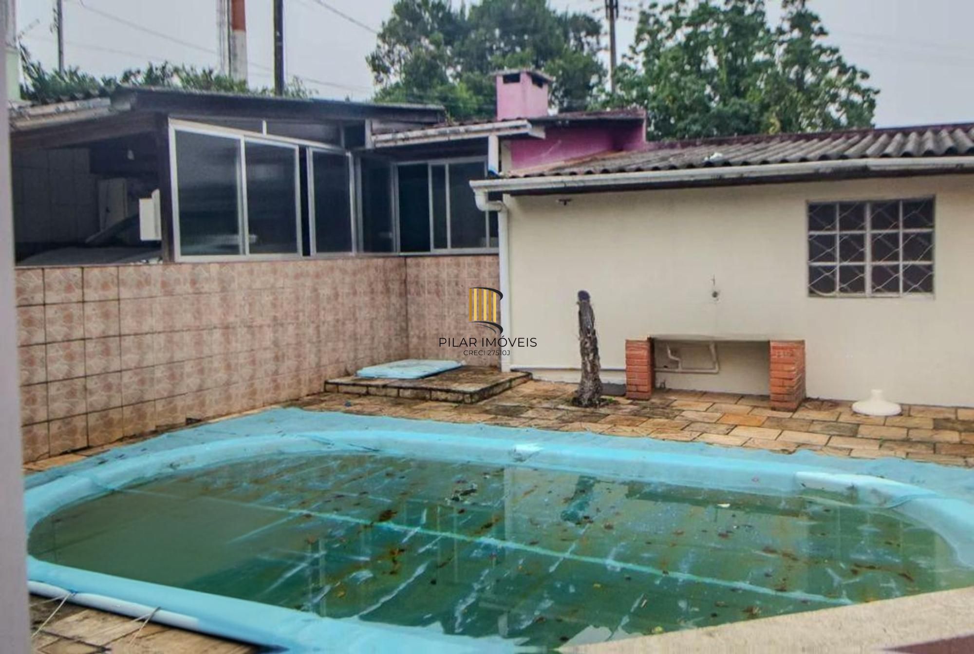Casa de 3 quartos e 2 vagas de garagem no bairro Nonoai Porto Alegre.