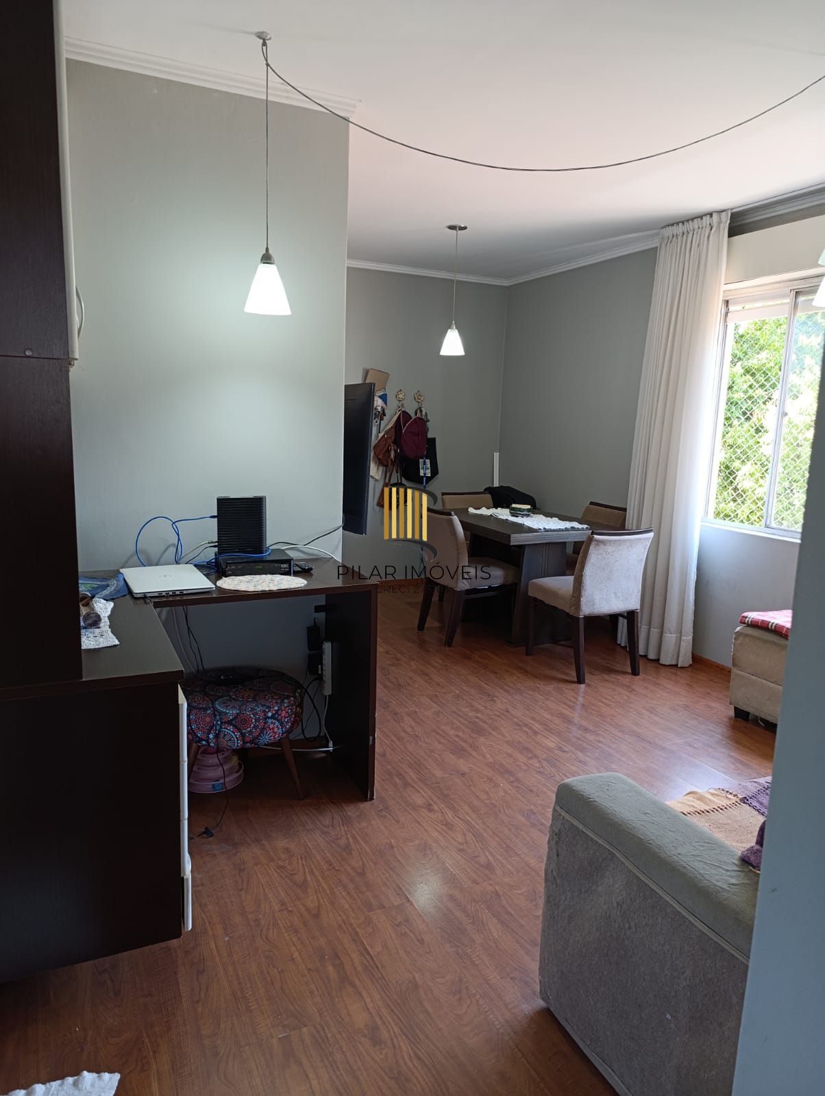 Apartamentosemi mobiliado de 2 dormitórios, 1 vaga no bairro Partenon