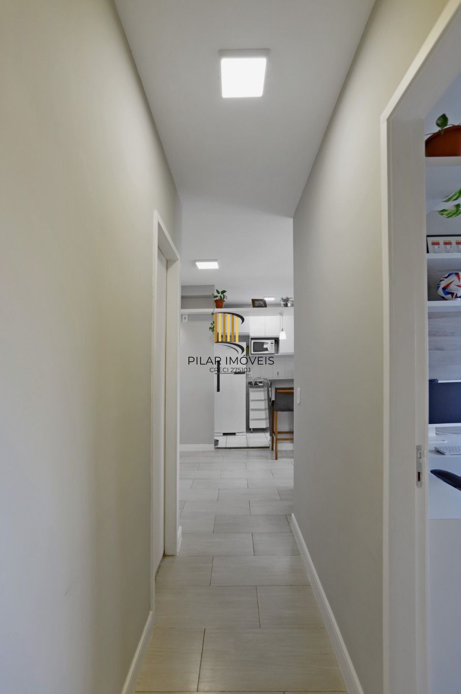 Apartamento com 2 quartos e 48m² à venda em Glória.