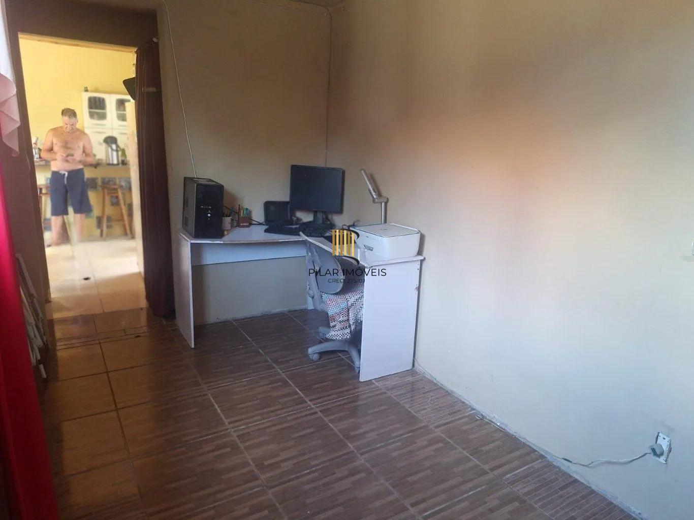 Casa de 3 quartos e 4 vagas de garagem em Canoas.
