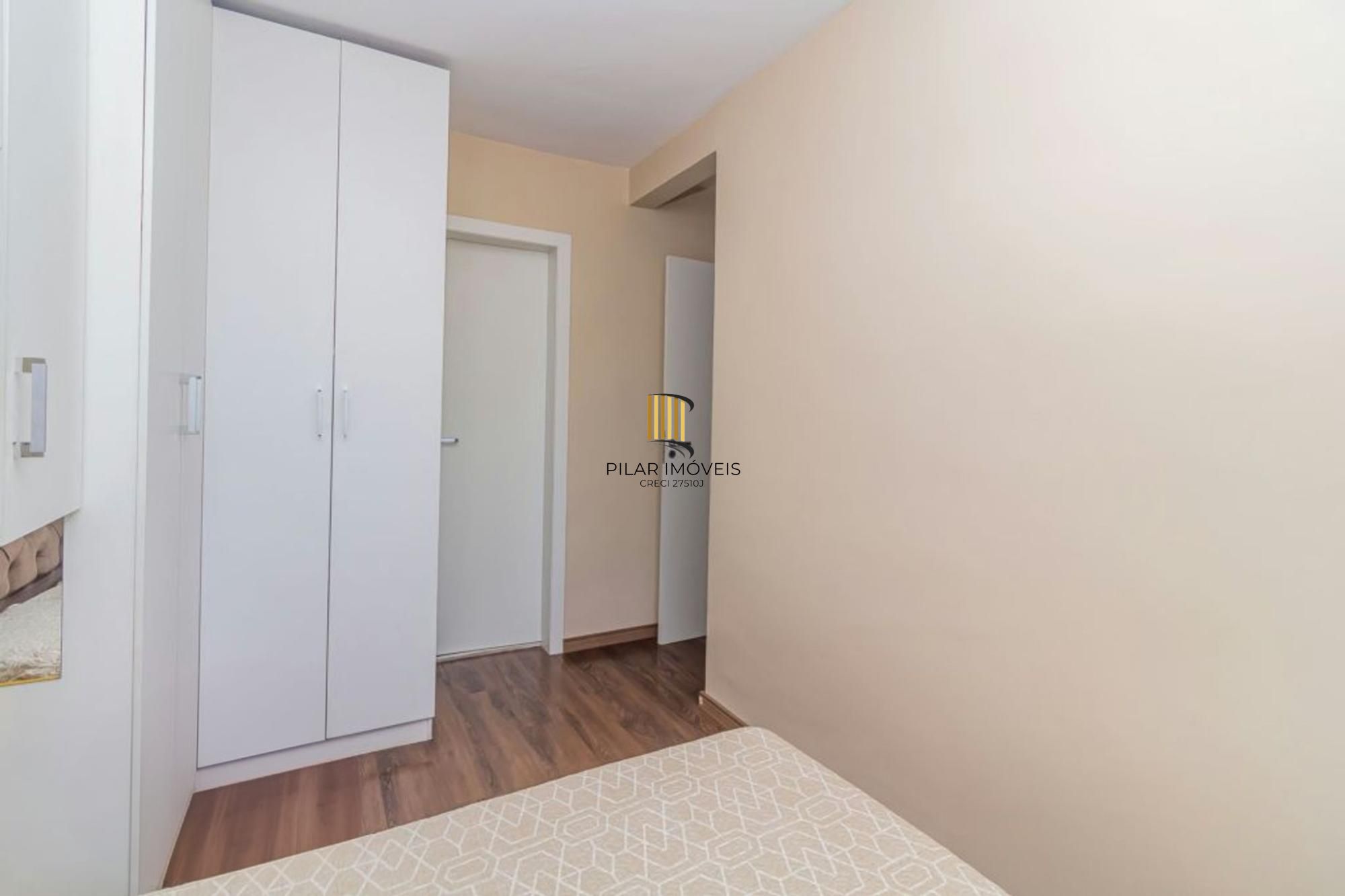 Apartamento térreo de 2 quartos, suíte, 1 vaga no bairro Jardim Itu