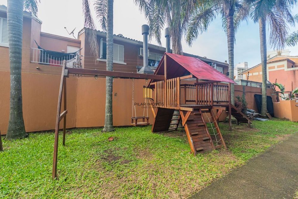 Casa em Condomínio fechado 2 quartos, 1 vaga no bairro Jardim Itu.