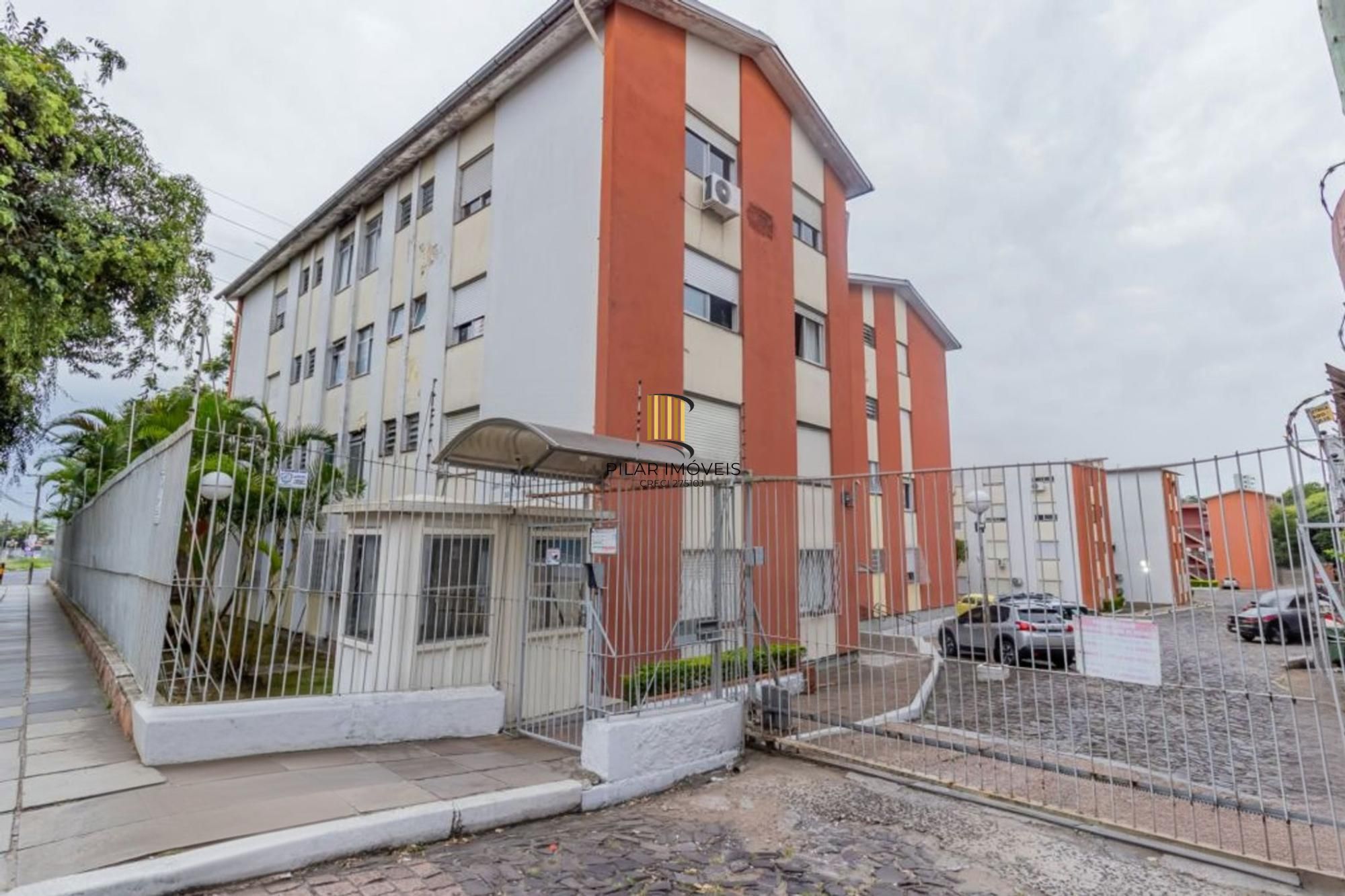 Apartamento com 3 dormitórios no Bairro Passo Da Areia