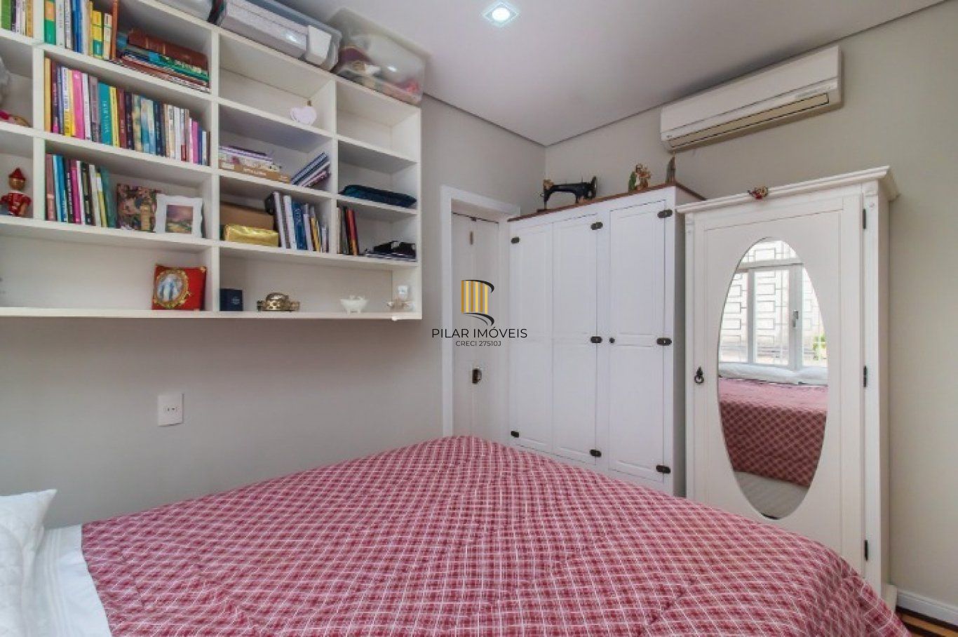 Apartamento de 2 dormitórios bairro Bom Fim