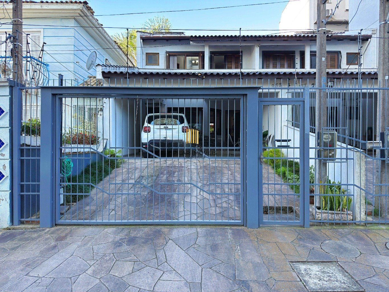 Casa semi mobiliada 3 quartos, suíte, 2 vagas no bairro Jardim Planalto