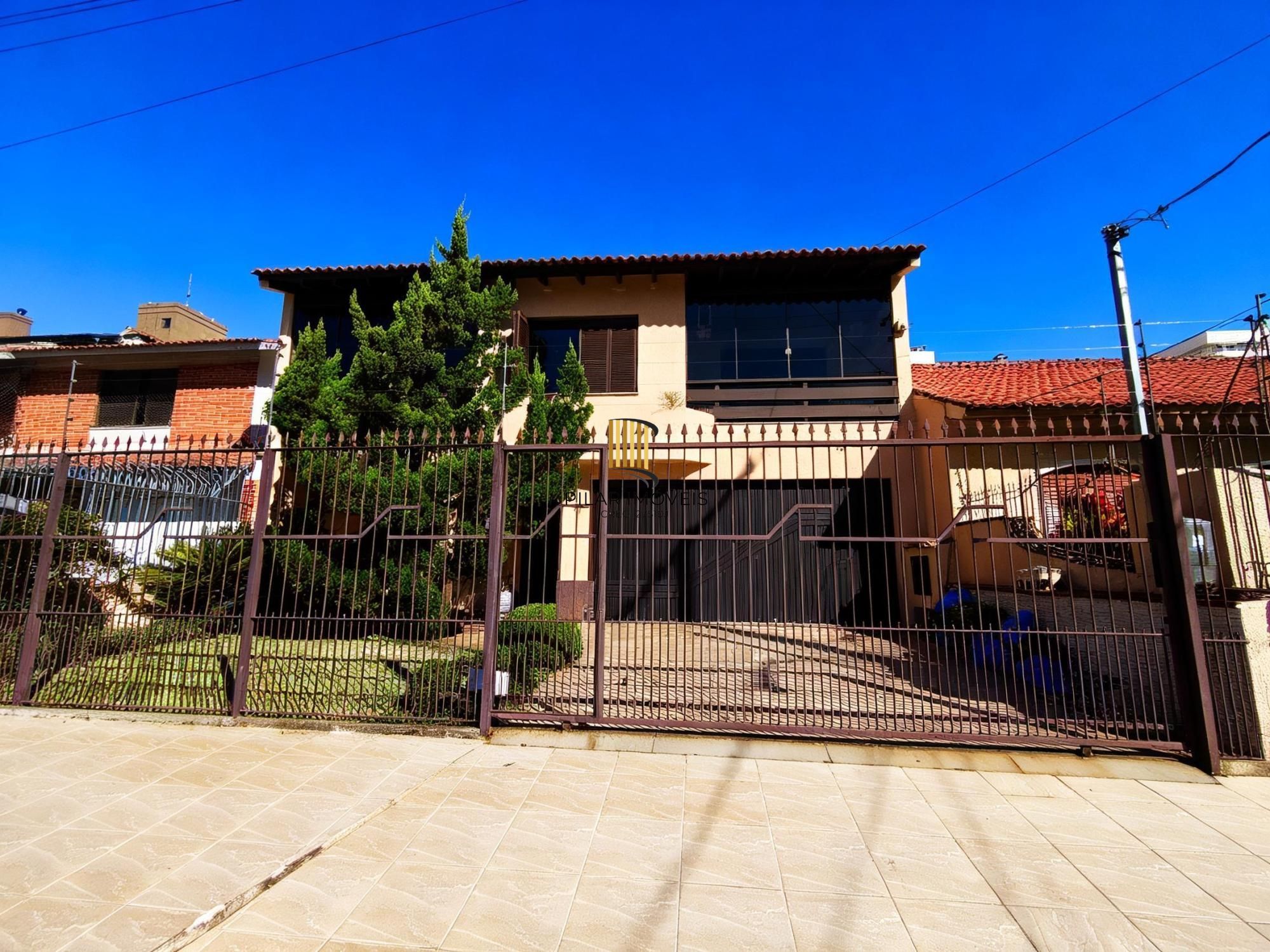 Casa com 4 quartos, piscina, vaga, churrasqueira e Sacada no bairro Jardim Itu