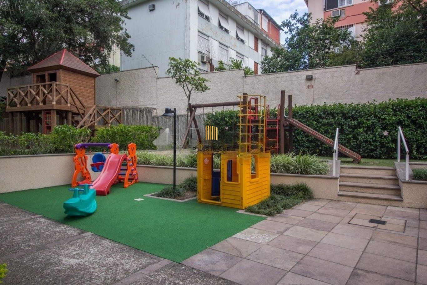 Apartamento com 3 quartos, 1 Suíte, 2 vagas e 83m² à venda em Jardim Lindóia.