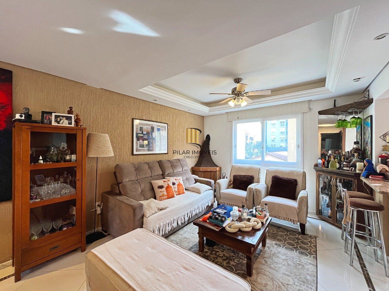 Casa com 3 quartos e 2 vagas em condomínio fechado no bairro Tristeza