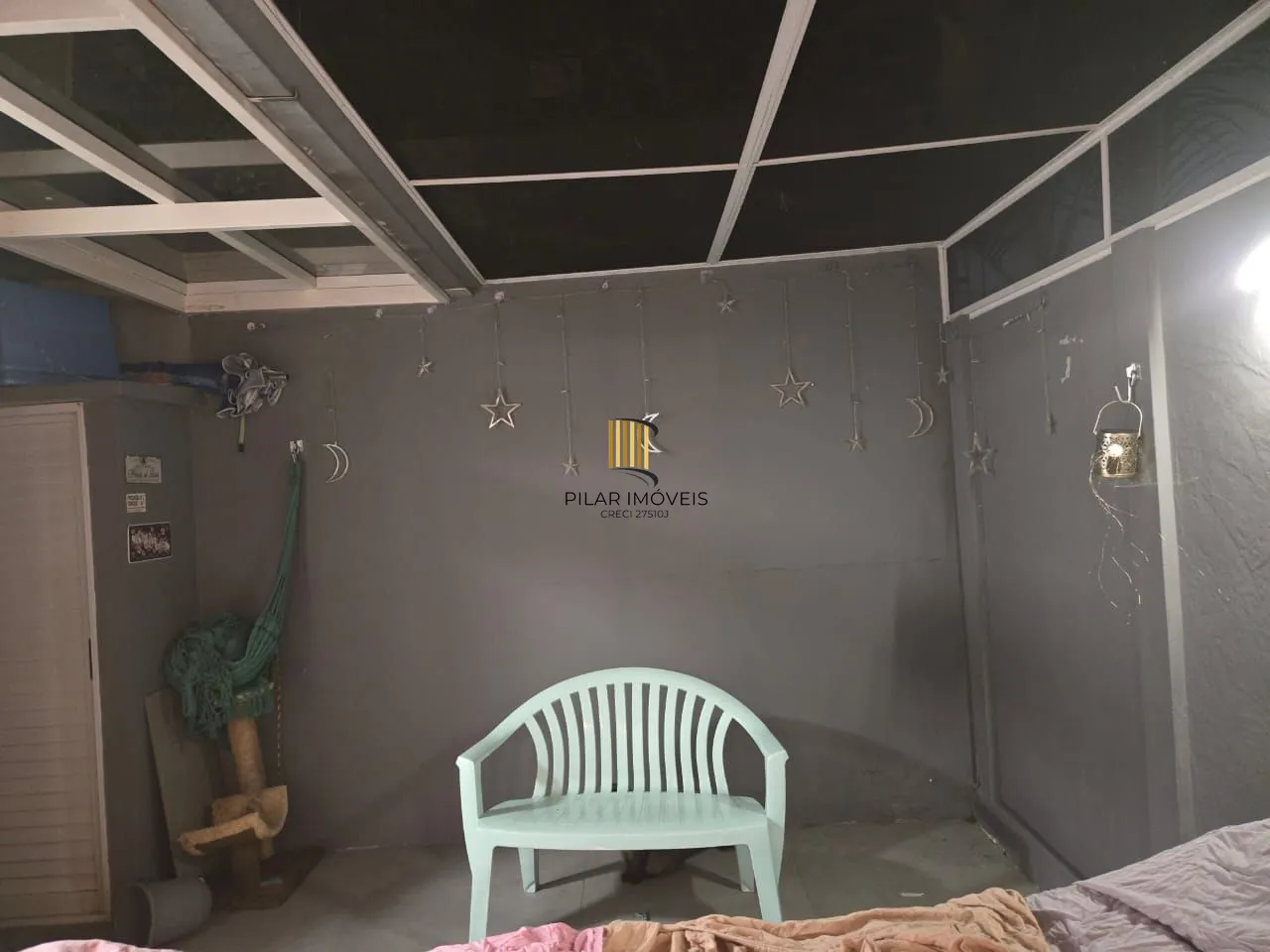 Casa de 2 dormitórios e 2 vagas de garagem em Canoas.
