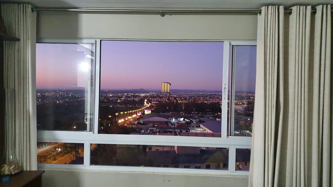 Apartamento de 2 quartos com 49 metros e 1 vaga de garagem andar alto.