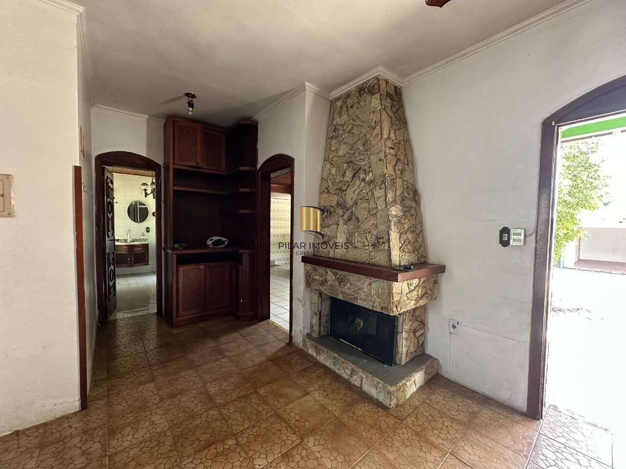 Casa 3 dormitórios na Rua Santa Isabel em Viamão-RS