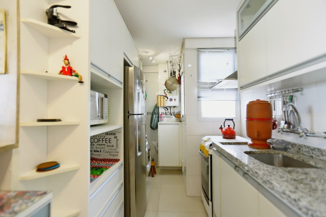Apartamento com 2 quartos (1suíte) e 2 vagas de garagem no Bairro Santana